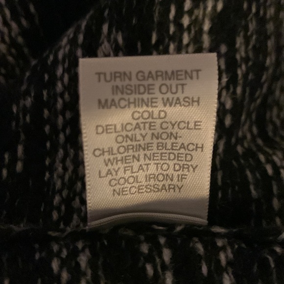 Cardigan Sweater - Picture 4 of 4